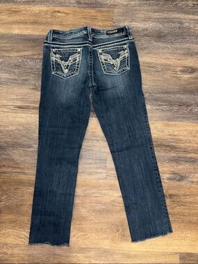 Vigoss Women's Dark Indigo Straight Leg capris Jeans